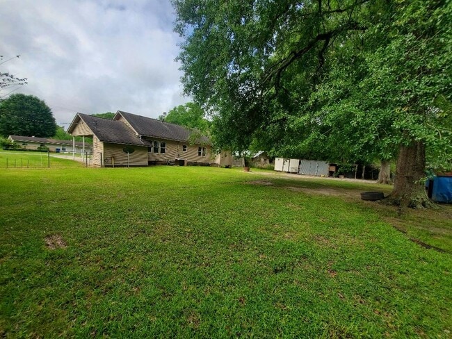 Foto del edificio - 1014 W 9th St