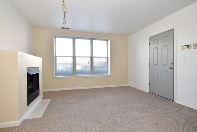 Foto del edificio - 1327 N Halsted St