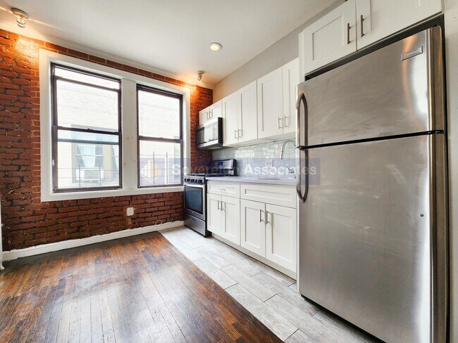 Foto del edificio - 541 West 150th Street