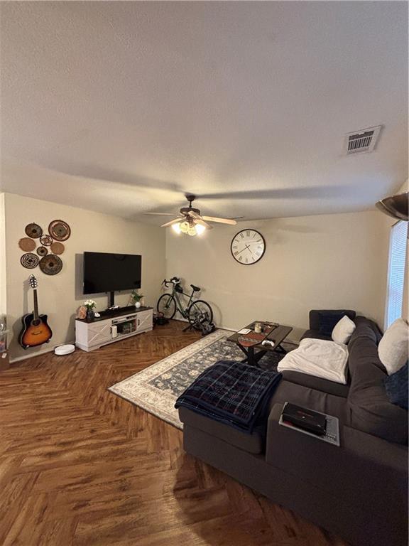 Foto del edificio - 1776 Evening Shade Dr