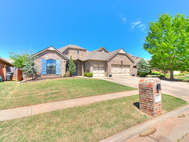 Foto del edificio - 2525 SE 13th St