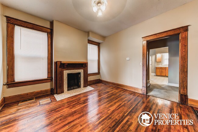 Foto del edificio - 2168 Summit St