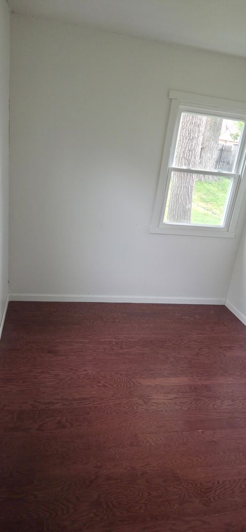 Foto del edificio - 7609 Beech Ave
