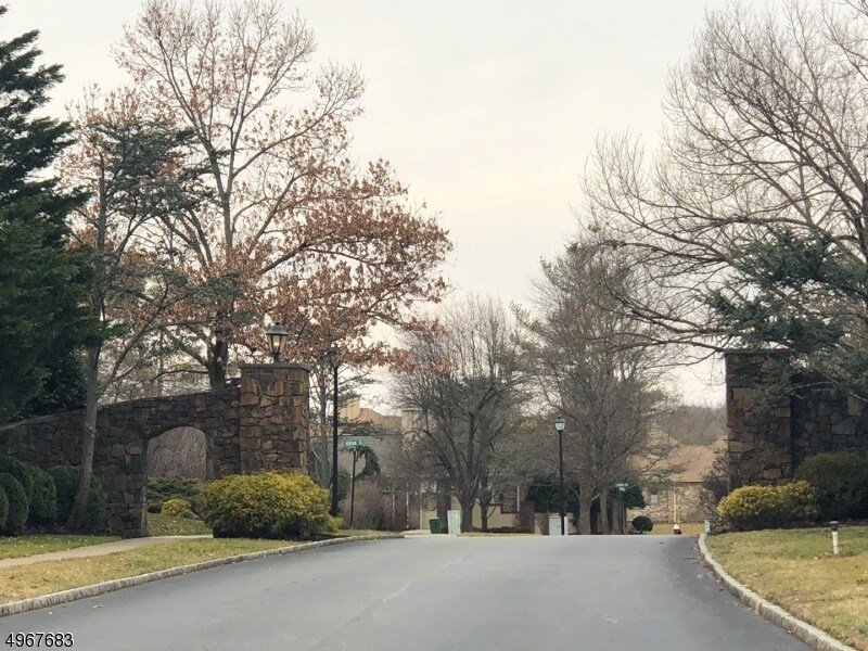 7 Sarazen Ct, Florham Park, NJ 07932 Townhome Rentals in Florham Park