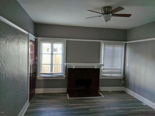 Foto del edificio - 1117 N 5th St