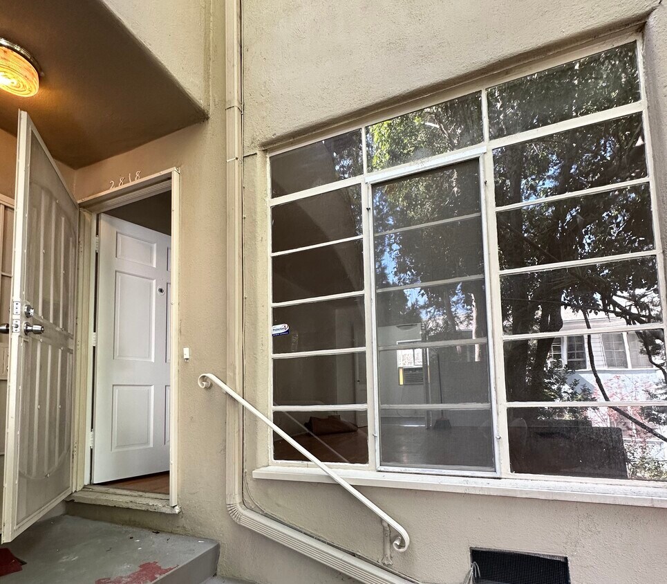 Front Door - 2818 Waverly Dr