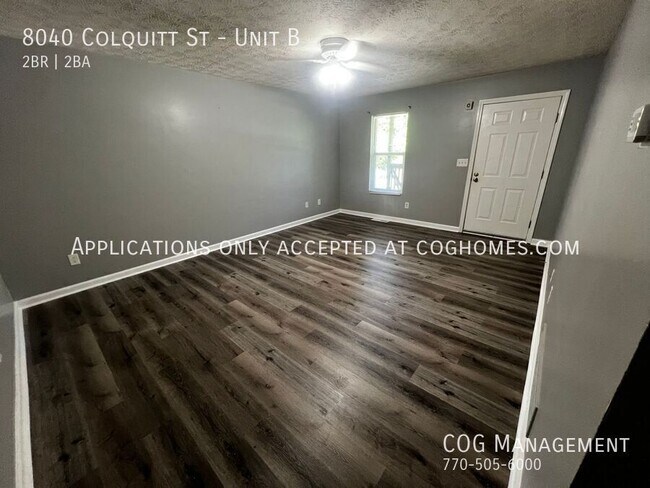 Foto del edificio - 8040 Colquitt St