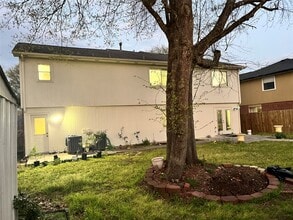 Building Photo - 28723 Sedgefield St