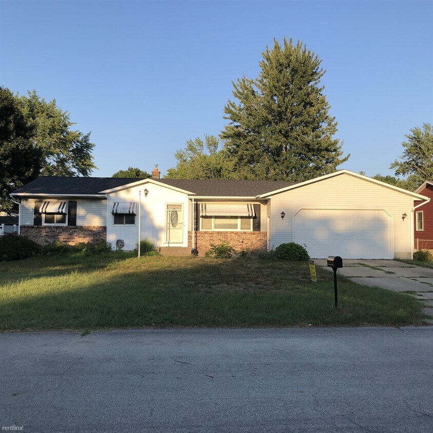 5116 Mick Ave SE, Kentwood, MI 49548 House Rental in Kentwood, MI