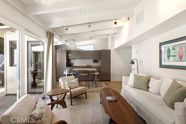 Building Photo - 30872 Marilyn Dr