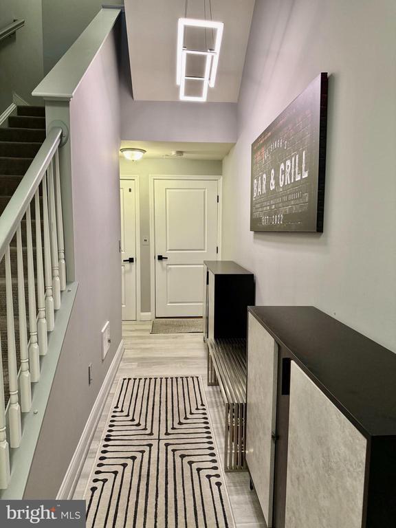 Foto principal - 7548 Morris St