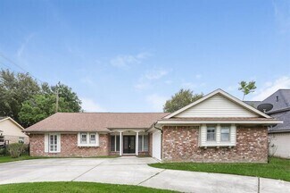 Building Photo - 2223 Masters Ln