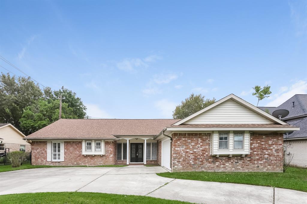 Foto principal - 2223 Masters Ln
