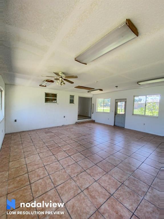 Building Photo - 1040 Britts Ln