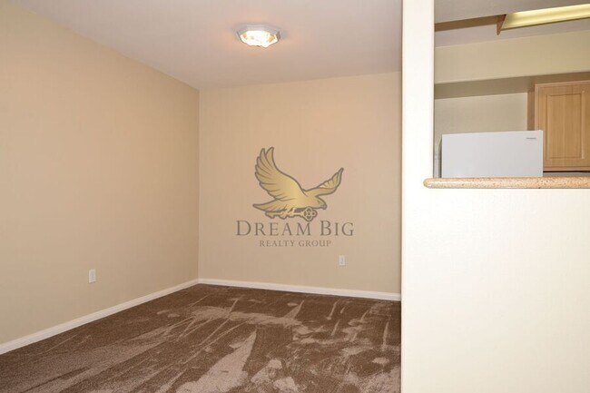 Foto del edificio - 8000 W Badura Ave