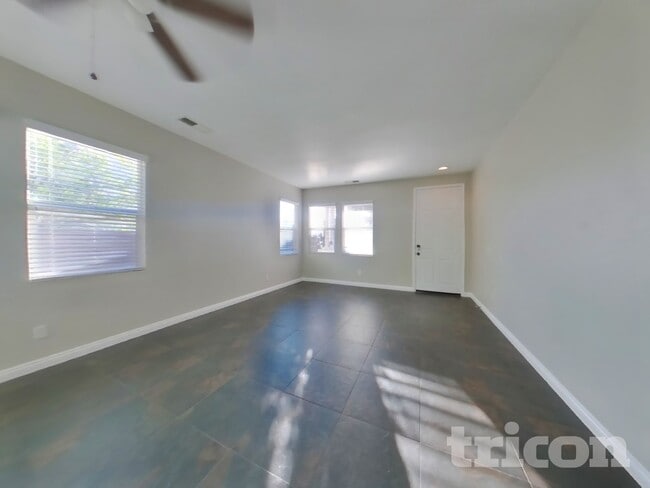 Building Photo - 35676 Winkler St