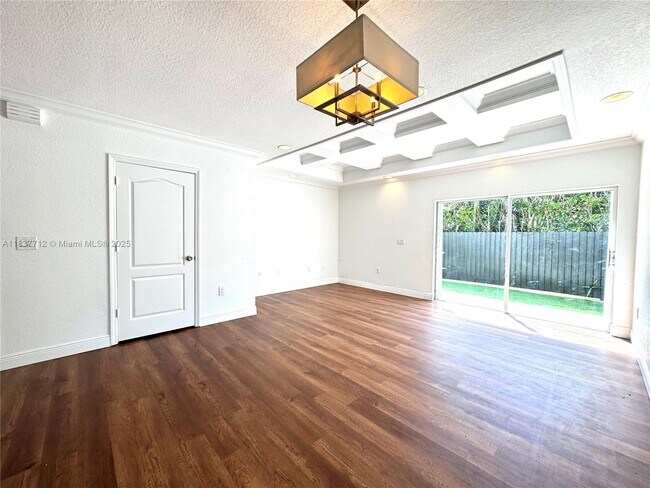 Foto del edificio - 11667 NE 18th Dr