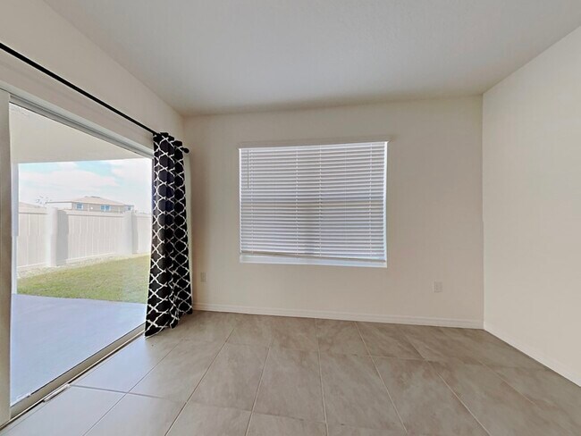 Building Photo - 31467 Penny Surf Loop