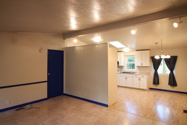 Foto del edificio - 3 Bed 2 Bath - NAS Whidbey - Pet Friendly