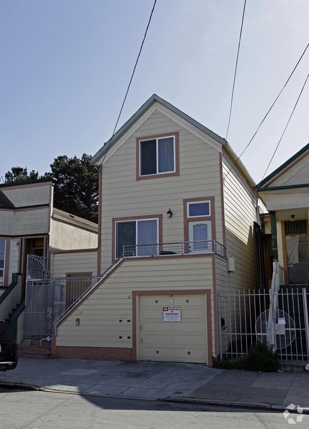 Foto principal - 1639 Kirkwood Ave