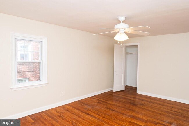 Foto del edificio - 2205 E County Line Rd