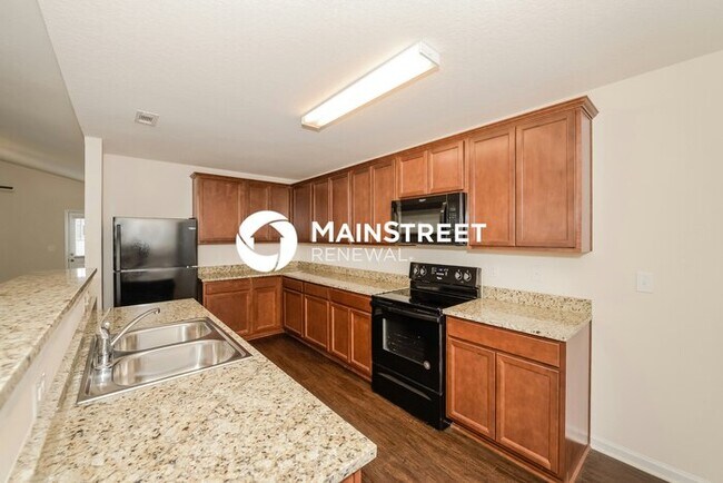 Foto del edificio - 3 Bedroom Pet-Friendly Home in Columbia, TN with Main Street Renewal