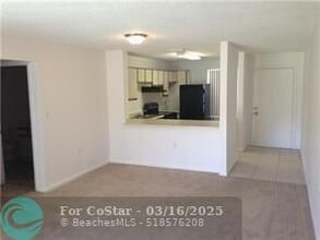 Building Photo - 2226 SW 80th Terrace