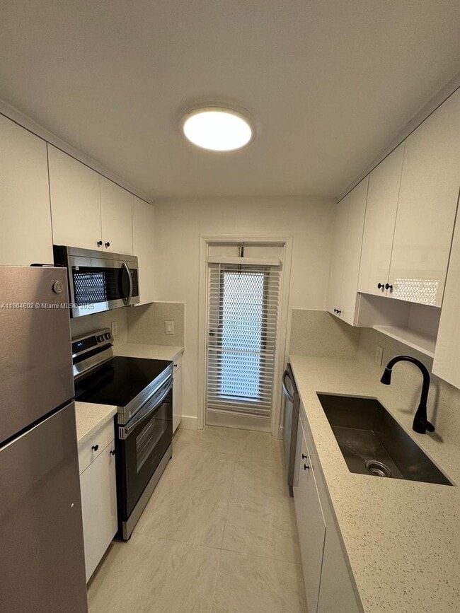 Foto del edificio - 2418 Polk St