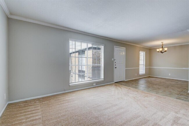 Building Photo - 513 Ridge St