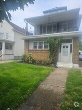 Building Photo - 28 Knox Ave