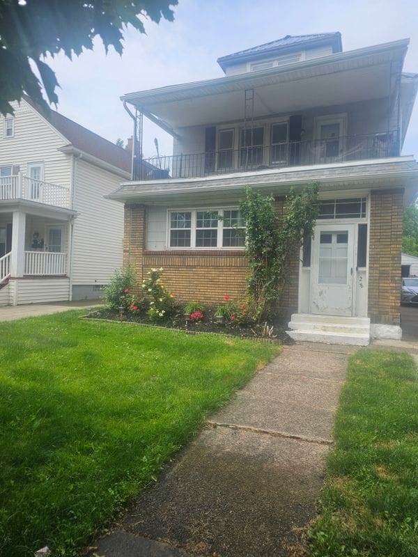 Primary Photo - 28 Knox Ave