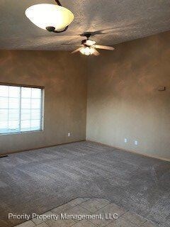 Foto del edificio - 2 br, 2 bath House - 102 Oregon