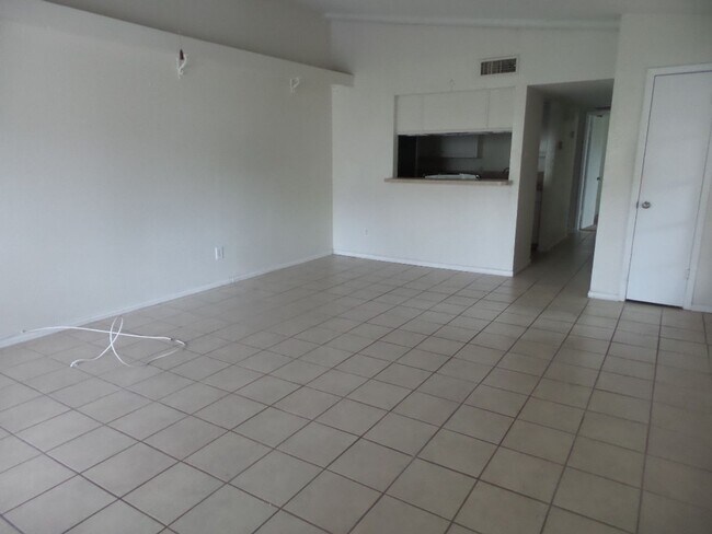 Building Photo - 2 Bedroom Garland* Available Soon*