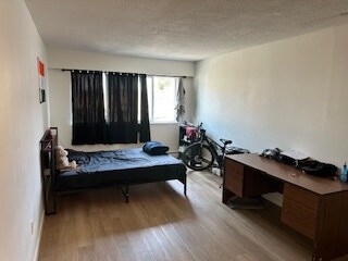 Photo du bâtiment - 639-639 Constance Ave