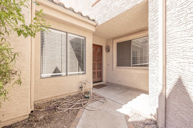 Building Photo - 1650 N VENTURA LN, TEMPE AZ