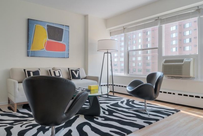 Foto del edificio - 3140 N Lake Shore Dr