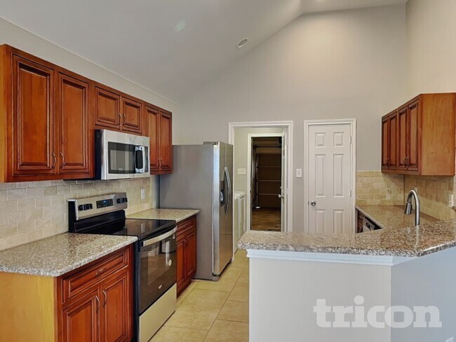 Foto del edificio - 5337 Warm Springs Trail