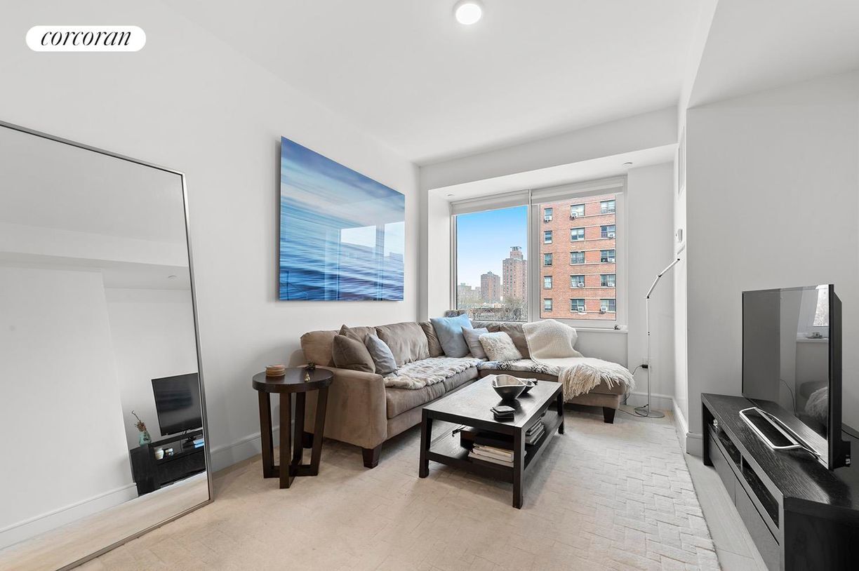 Foto principal - 1399 Park Ave