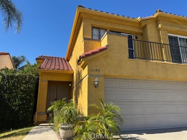 Foto principal - 10198 Saddlehill Terrace