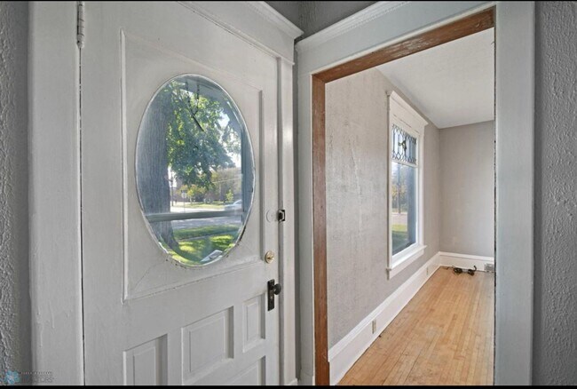 Foto del edificio - 3 Bed House, North Fargo, Near NDSU & Downtown