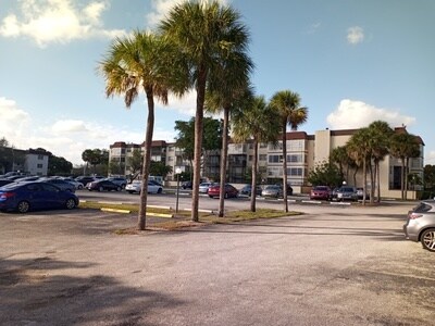 Foto del edificio - 7300 NW 17th St