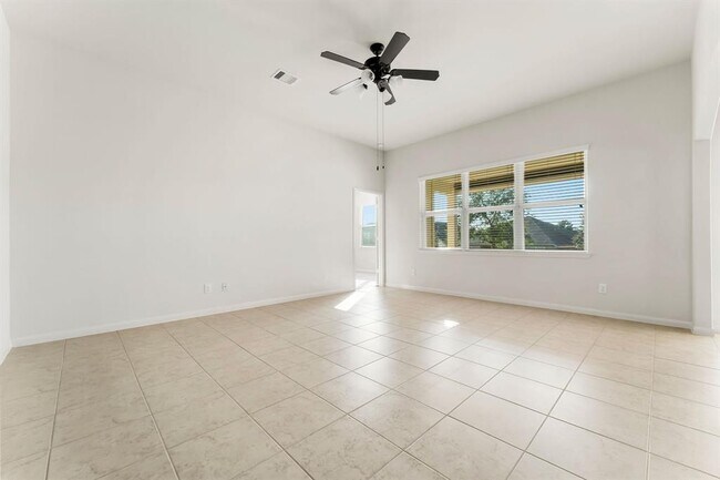 Foto del edificio - 7636 Daisy Port Ln