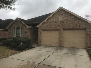Building Photo - 4418 Long Creek Dr