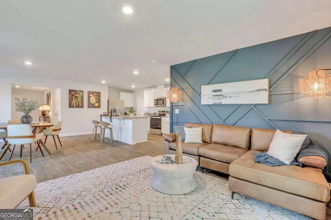 Building Photo - 107 Ellie Wy