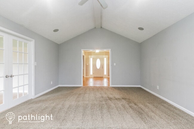 Building Photo - 12328 Huntington Dr, Indianapolis, IN, 46229