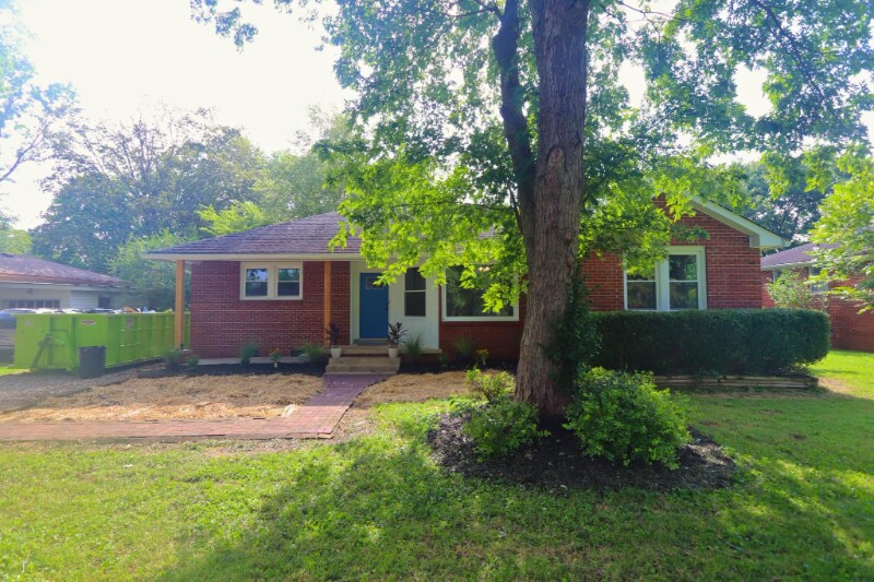 Primary Photo - 710 Stone Blvd
