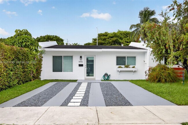 Foto del edificio - 10006 SW 23rd Terrace