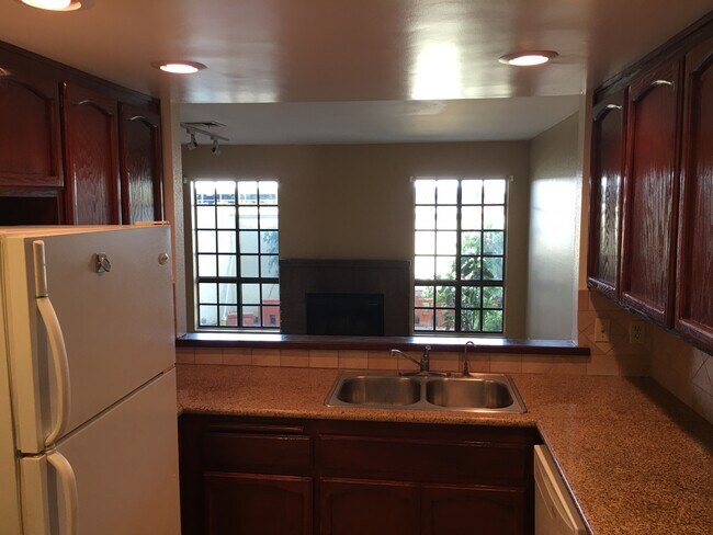 Building Photo - 2521 Artesia Blvd