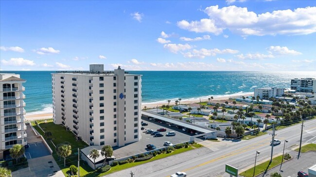 Foto del edificio - Beautiful 2bed 2bath Condo with stunning O...