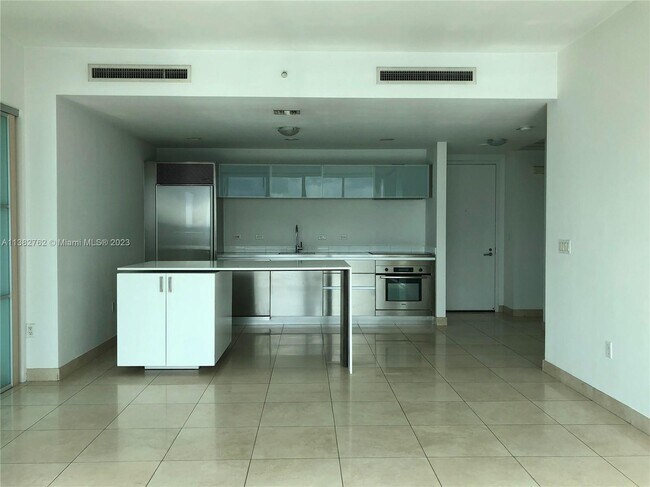 Foto del edificio - 1040 Biscayne Blvd